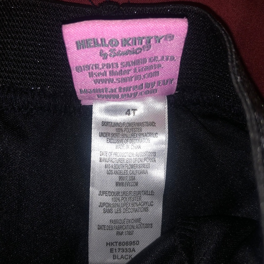 Hello Kitty Tutu - Picture 2 of 3